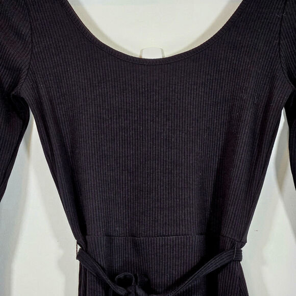 Forever 21 Black Ribbed Midi Dress. Size Small - Picture 4 of 6